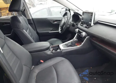 2021 Toyota Rav4 Hybrid Limited from USA, damaged, VIN 4T3D6RFV9MU059010